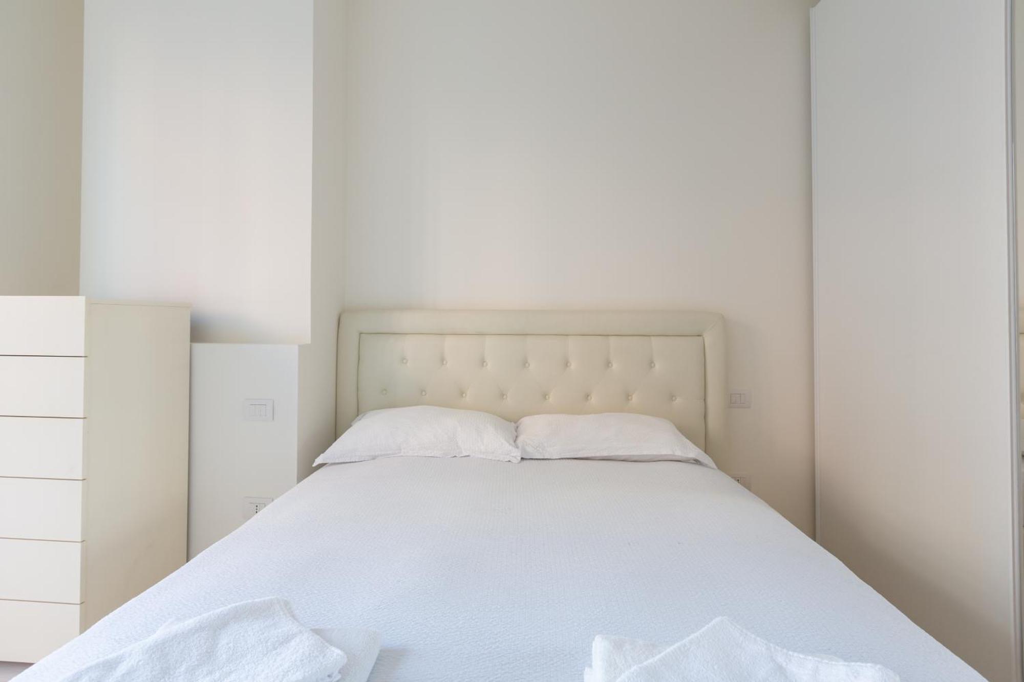 Bullona Elegant Apartment Милано Екстериор снимка