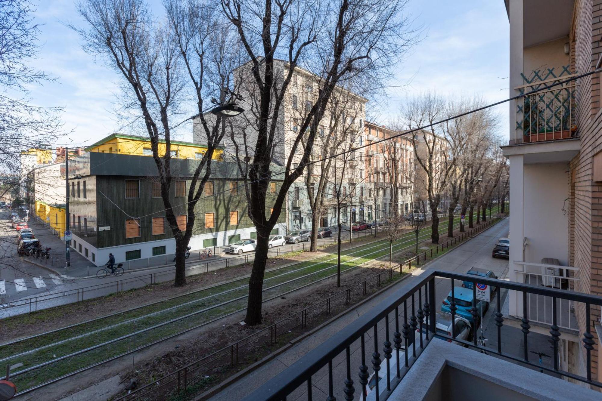 Bullona Elegant Apartment Милано Екстериор снимка